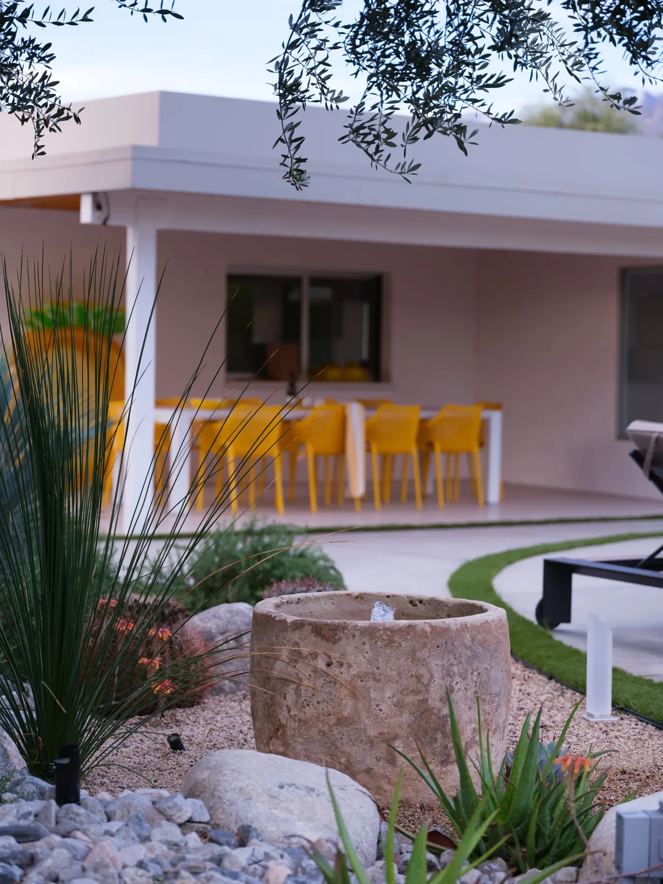 Desert Palm outdoor living in Coachella Valley, CA by La Riviera Studios
