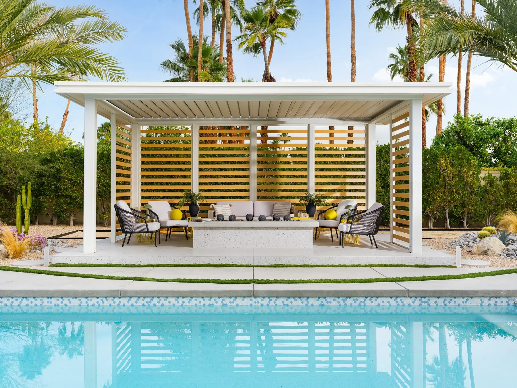 Desert Palm outdoor living in Coachella Valley, CA by La Riviera Studios