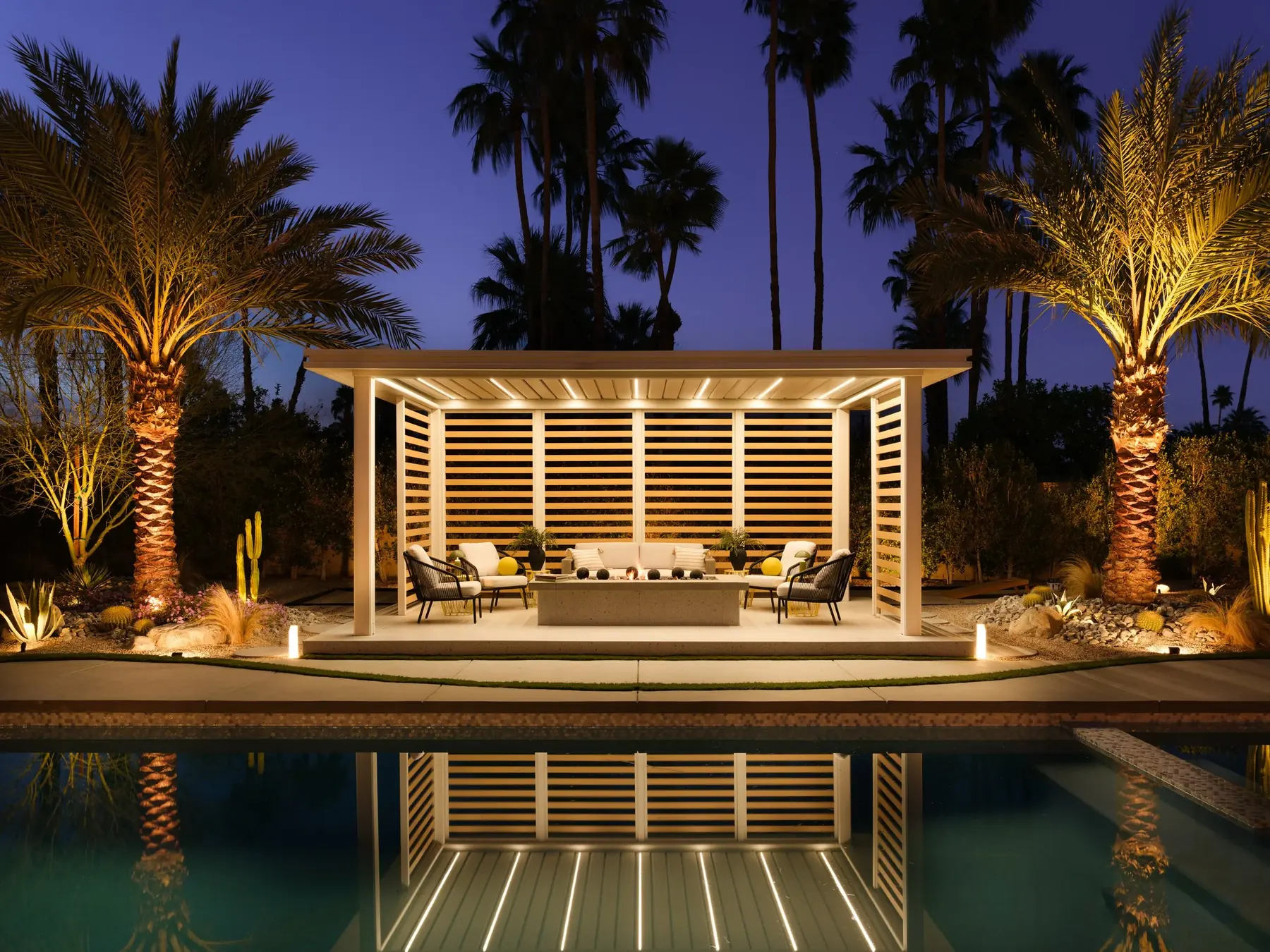 Desert Palm outdoor living in Coachella Valley, CA by La Riviera Studios