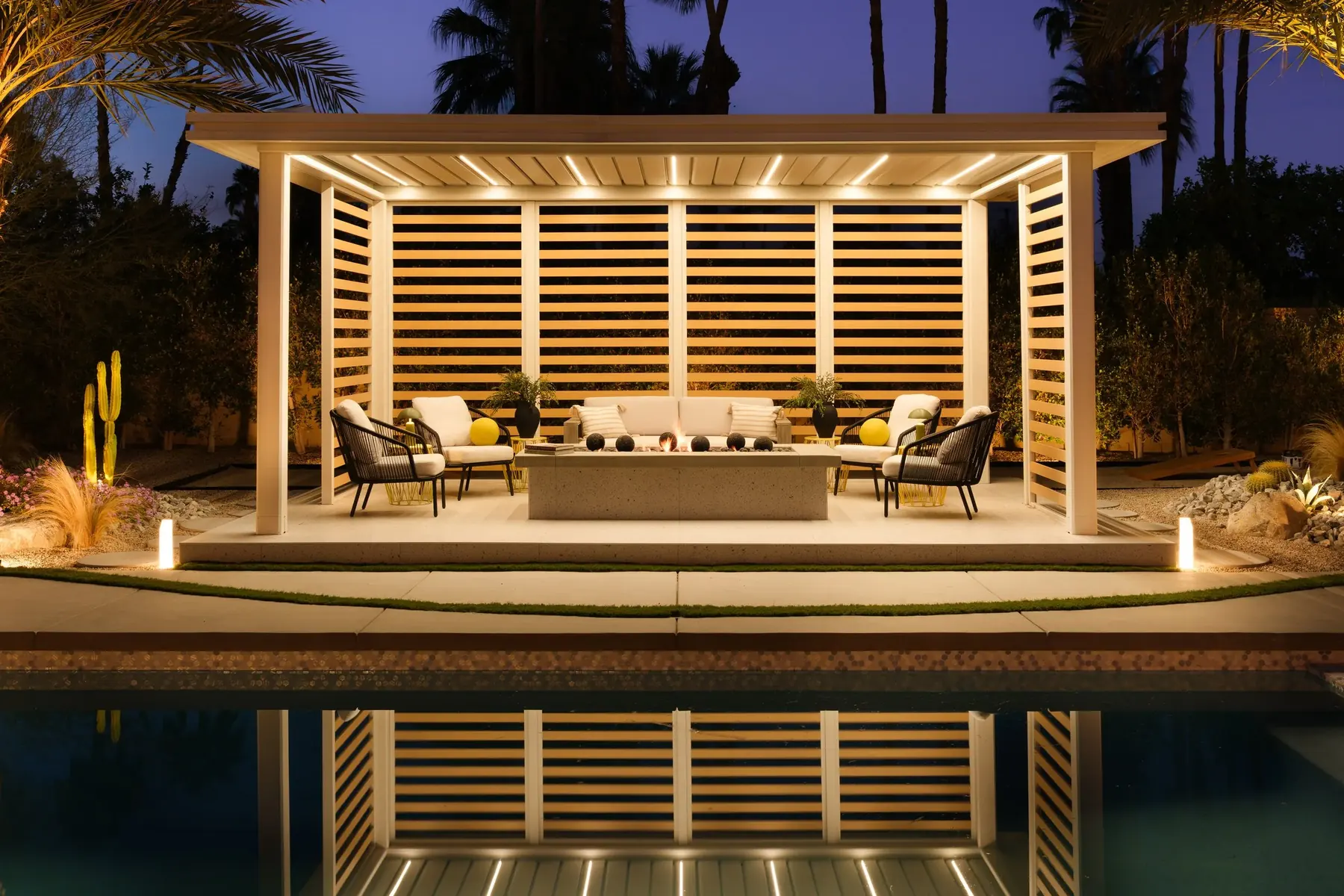 Desert Palm outdoor living in Coachella Valley, CA by La Riviera Studios