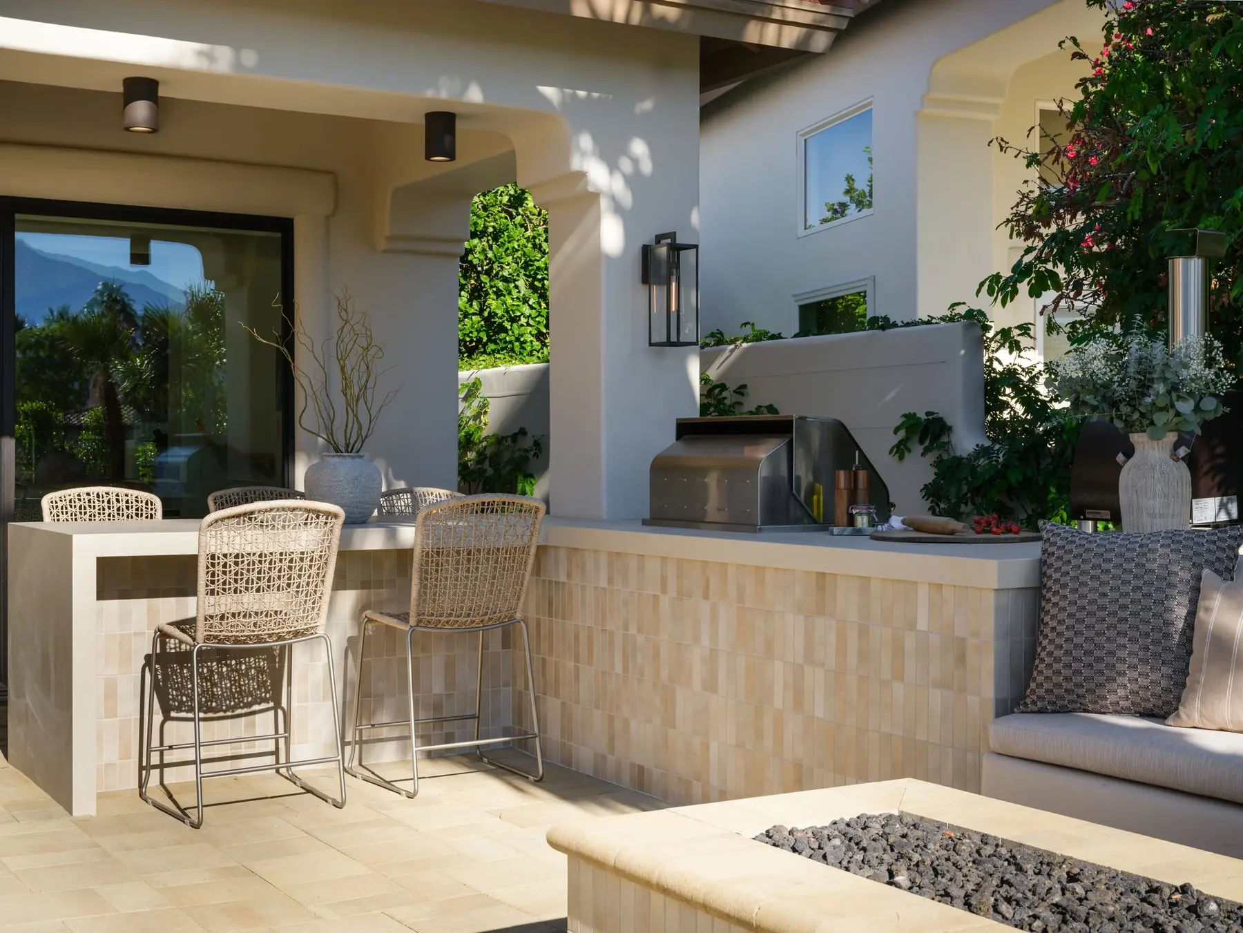 Rancho La Quinta outdoor living in La Quinta, CA by La Riviera Studios