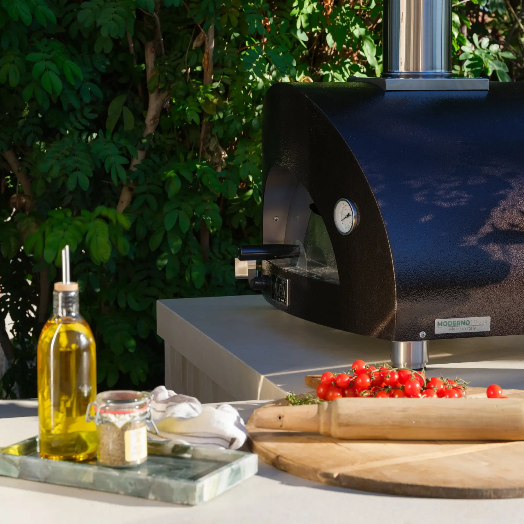 Rancho La Quinta outdoor living in La Quinta, CA by La Riviera Studios