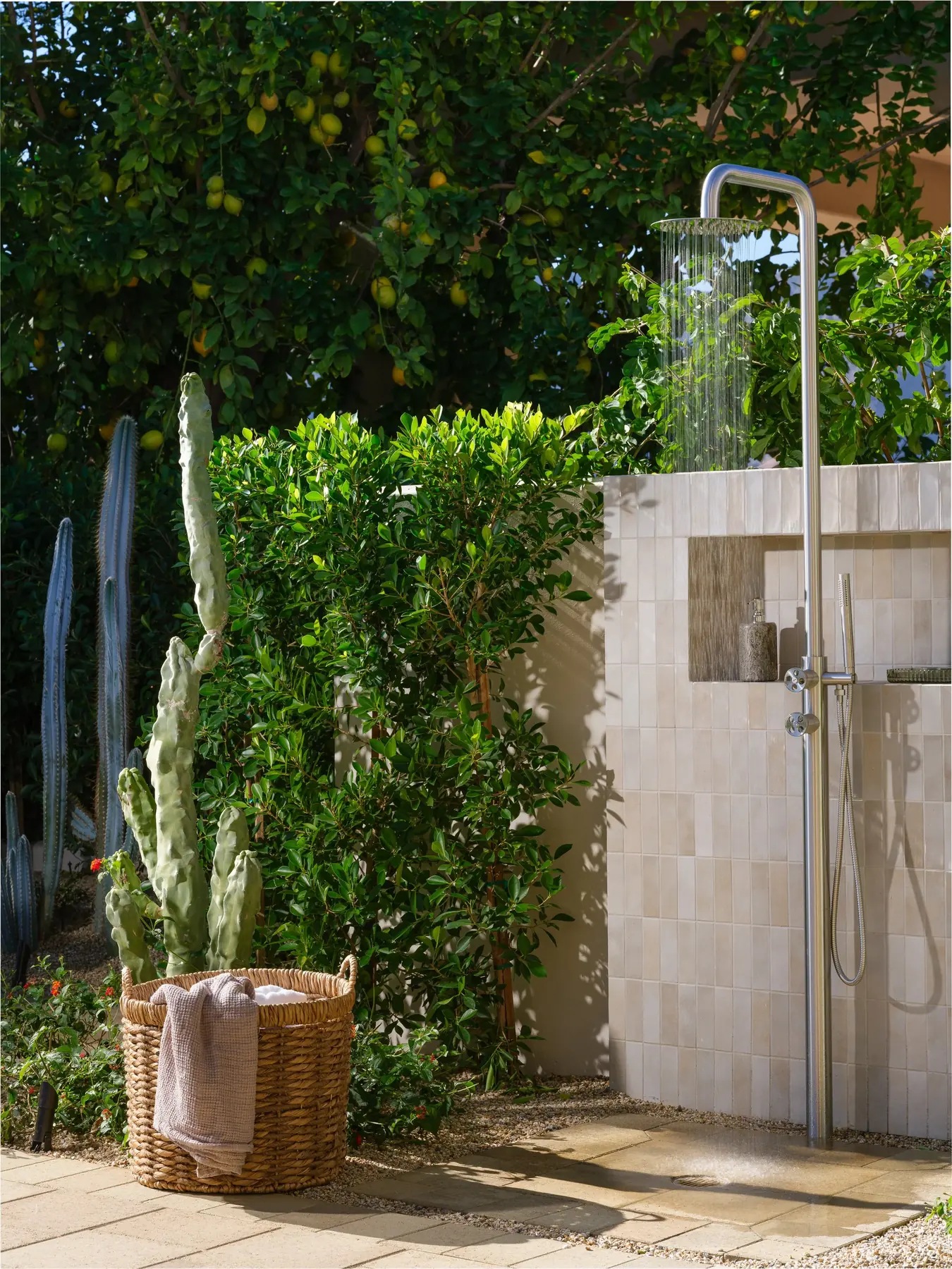 Rancho La Quinta outdoor living in La Quinta, CA by La Riviera Studios