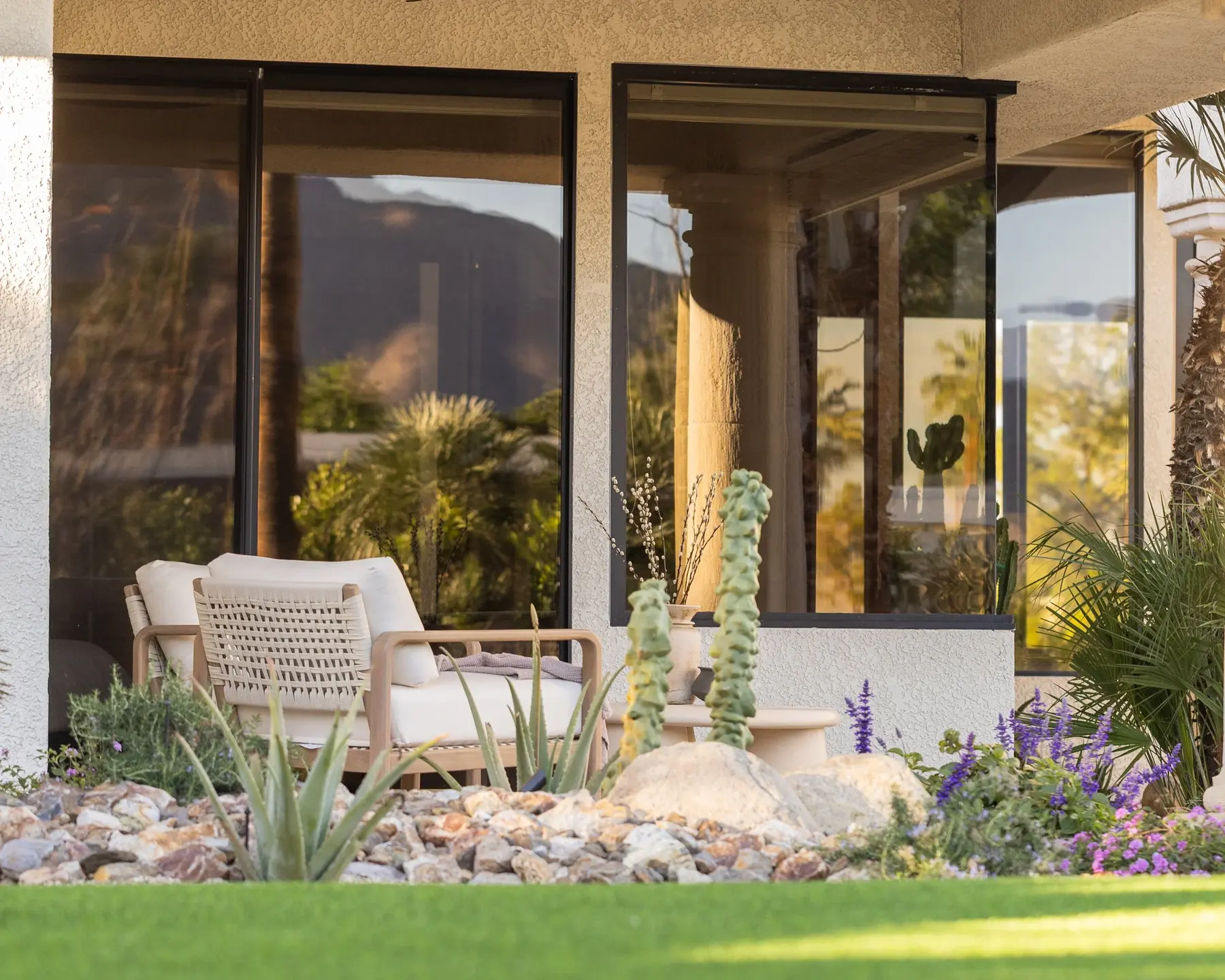 Thunderbird Terrace full-service outdoor living detail in Rancho Mirage, CA by La Riviera Studios