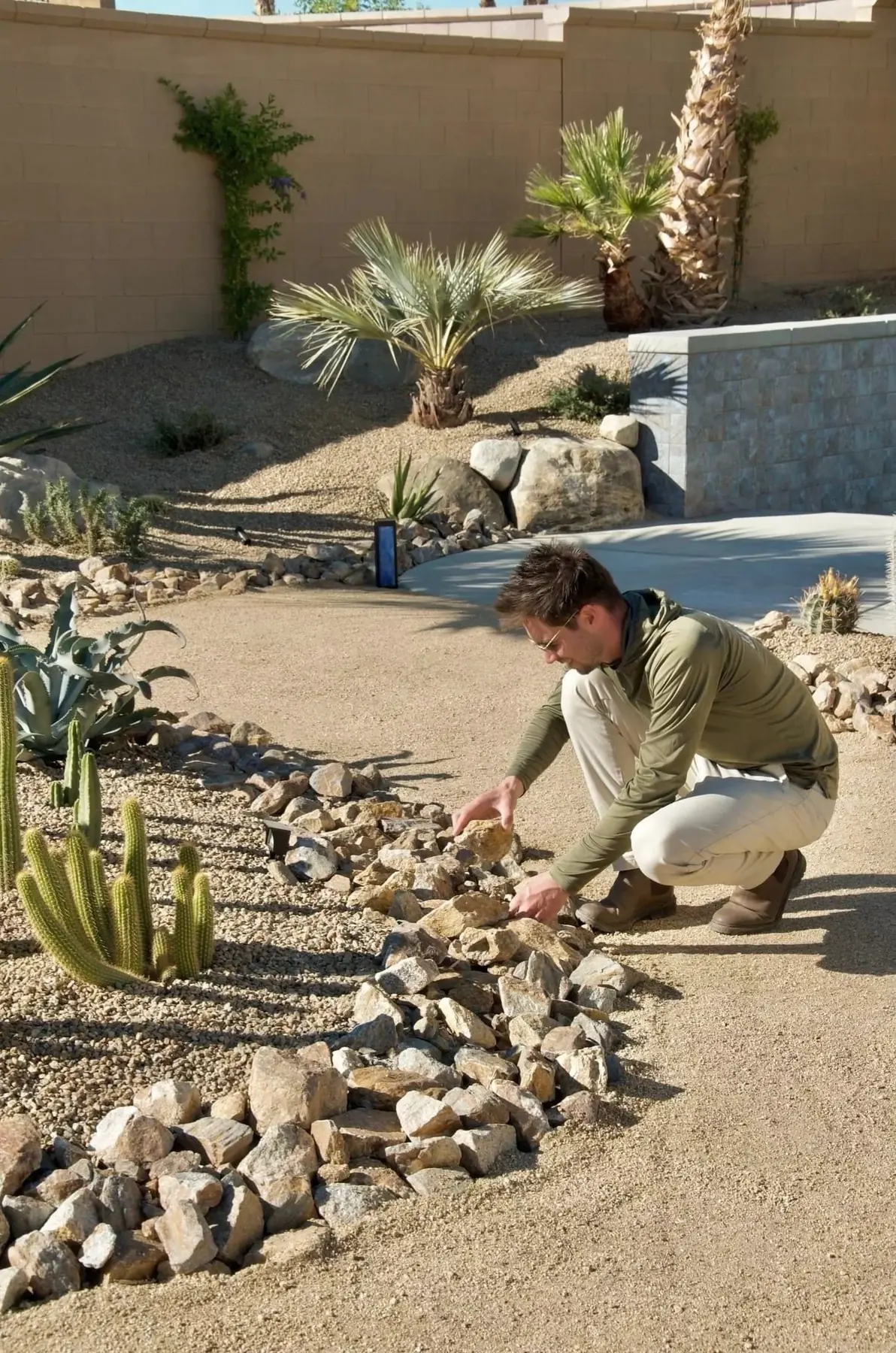 Landscape Designer vs Contractor: What Is the Difference?